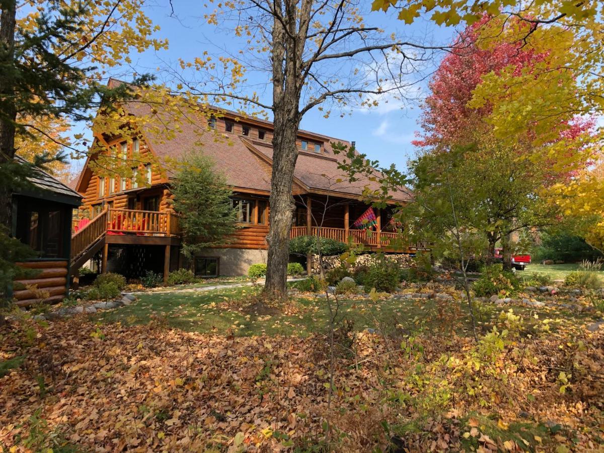 Black River Crossing Bed & Breakfast Bessemer Exteriör bild